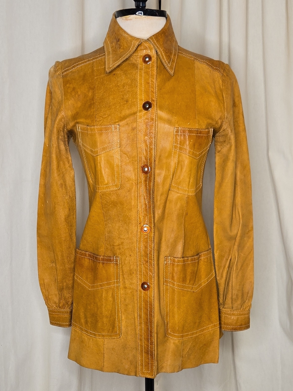 Vintage Neiman Marcus Golden Tan Soft Leather Button-Front Leather Jacket
